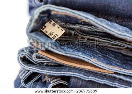Label; Same shape different size called of paint jeans