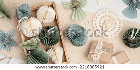 Similar – Foto Bild Minimalistischer Flachleger aus handgemachter Seife mit Blumen und Blütenblättern