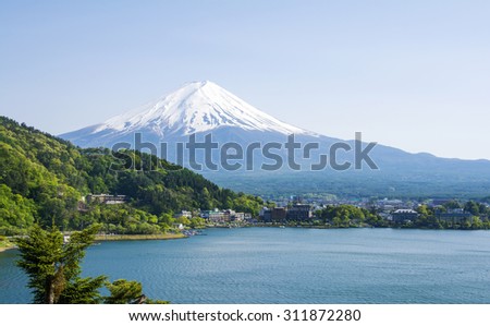 Mount Fuji with Kawaguchiko lake