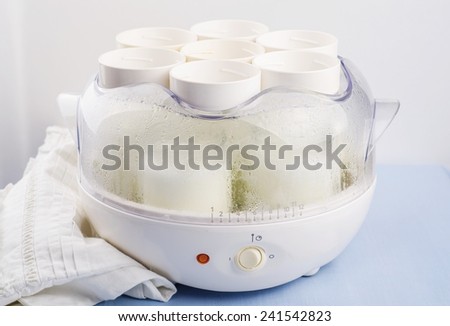 Fermentation yogurt in yogurt maker machine
