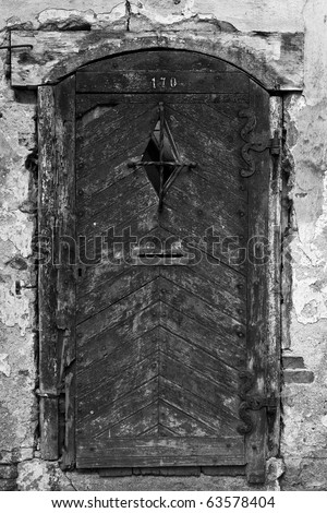 old broken door black and white