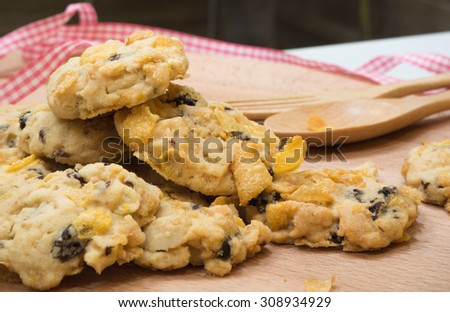Corn flake cereal cookie