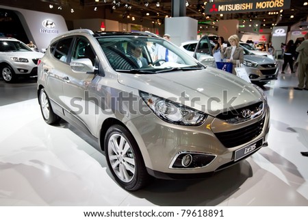 MOSCOW, RUSSIA - AUGUST 25:  Grey SUV Hyundai  ix35 on display at Moscow International exhibition InterAuto on August 25, 2010 in Moscow, Russia.