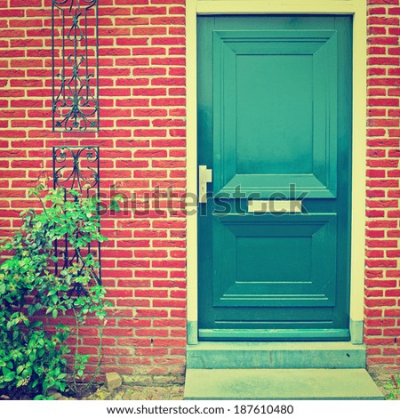 Green  Door in the Dutch City, Instagram Effect