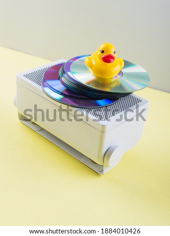 Shutterstock Puzzlepix - rubber ducky song roblox id