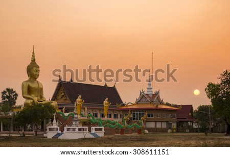 Sunset the Sena Wong temple in Ubonratchathani, Thailand ,selective White Balance