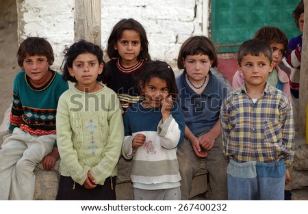 HAKKARI, TURKEY - APR  23: Kurdish families living in Hakkari on April  23, 2006 in Hakkari, Turkey.