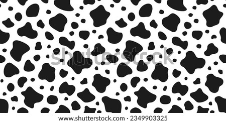 Vector cow seamless pattern. Black and white animal skin texture background. Milk farm, dairy illustration for print, surface pattern fill. Cartoon irregular spots wallpaper. Abstract doodle shapes