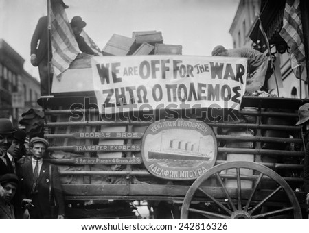 Greek immigrants left New York City to return to their country and fight in the first Balkan War, in 1912.