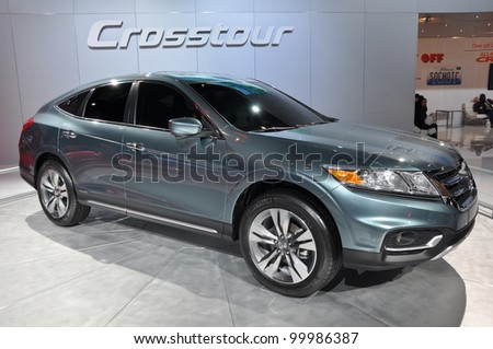 NEW YORK - APRIL 11: The Honda Crosstour at the 2012 New York International Auto Show running from April 6-15, 2012 in New York, NY.