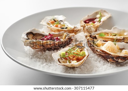 Fine dinning oysters plate in modern style
