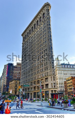 New York City - August 1, 2015: Flat Iron building facade. Completed in 1902, it is considered to be one of the first skyscrapers ever built.