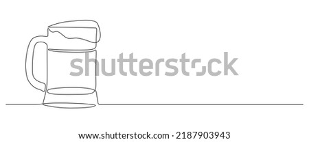 Continuous one line drawing of beer glass with foam. Barley drink bavarian ale in simple linear style for bar and pub concept banner and menu. Editable stroke. Doodle Vector illustration