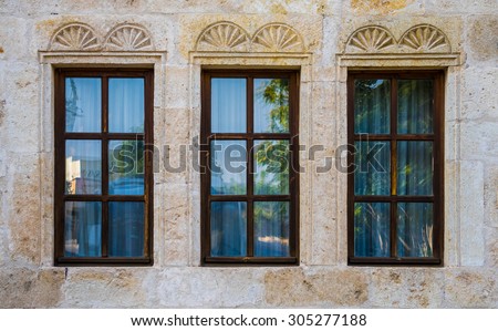 3 Stone Palace Windows with Glass frames