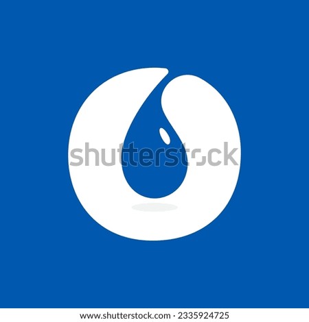 O letter eco logo with blue water dew drops. Negative space icon. Spring water emblem. Vector template for pure drink company, swimming posters, waste recycling identity, fight against drought adv.