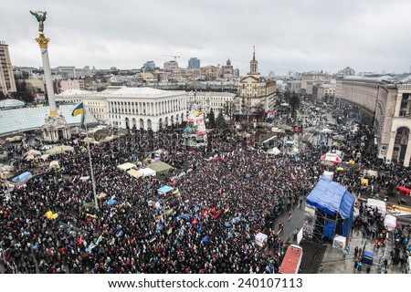 Thousands people take part in the political meeting during anti-government protest in Kiev, Ukraine, January 12, 2014