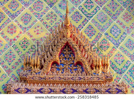public arts top of the door in the Thai temples