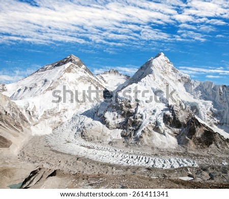 View of Mount Everest, Lhotse and Nuptse from Pumo Ri base camp - way to Mount Everest base camp - Sagarmatha national park - Nepal