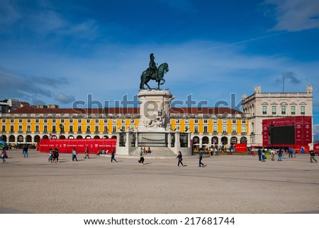 Lisbon,Portugal-July 7,2014 :Statue of King Jose I on the Commerce Square (Praca do Comercio) in Lisbon, Portugal. The Square was destoryed by the 1755 Earthquake and then it was reconstructed