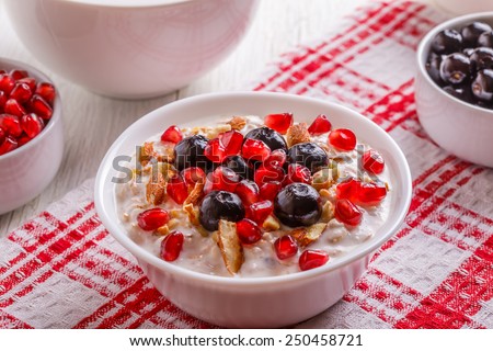 Muesli with fresh fruit - a good start to the day