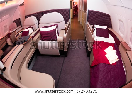 Dubai, Uae - November 10, 2015: Qatar Airways Airbus A380 First Class ...