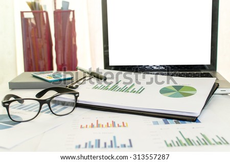 Pen and report paper, business conceptual