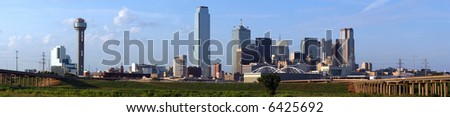 A panoramic shot of buildings in the Dallas Texas Skyline.