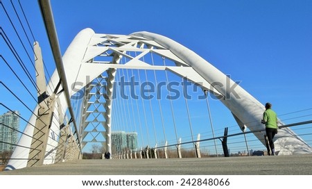 White bridge