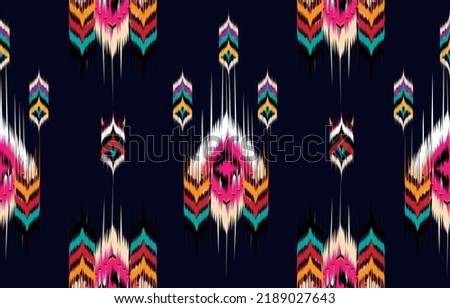 Ikat Indian seamless pattern design for fabric textile. 
Molde patron abstracts . Aztec, boho, geometric, fabric, 
ethnic, ikat, native, tribal, carpet, mandala, African,
American chevron vector.