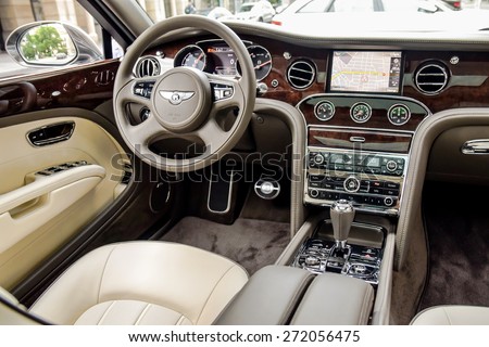 BERLIN CIRCA AUGUST 2014: Bentley Mulsanne\'s interior on display at test drive event for automotive journalists. The Mulsanne sees traditional craftsmanship teamed with modern automotive technology.