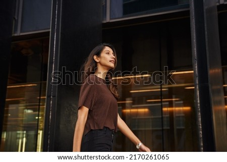 Similar – Foto Bild Drei junge Frauen gehen am Cathedrals Beach in Galizien spazieren.