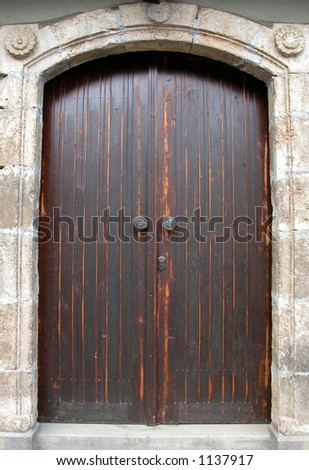 Wooden traditional door!