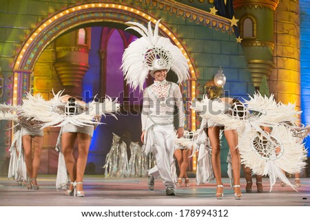 LAS PALMAS, SPAIN - FEBRUARY 23: Unidentified members of dance group Comparsa Araguime from Canary Islands, during the Adult Dance Contest on February 23, 2014 in Las Palmas, Spain