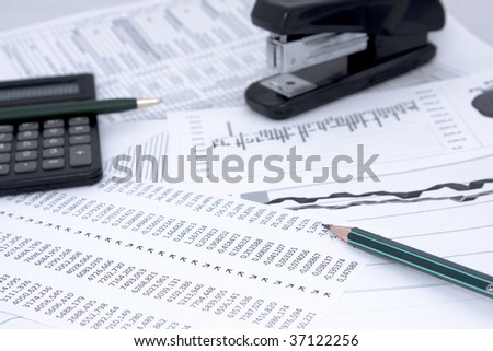 Business statistics with pencil and calculator