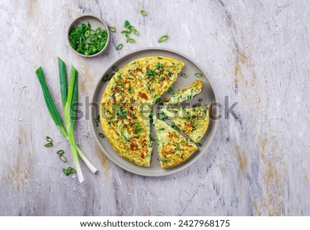 Similar – Foto Bild Gemüse-Quiche auf grünem Hintergrund. Leerzeichen kopieren.