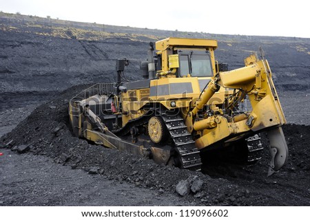 Mining, mining industry,  the bulldozer, a tractor to load