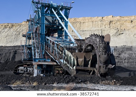 Rotornyj Dredge For A Coal Mining Stock Photo 38572741 : Shutterstock