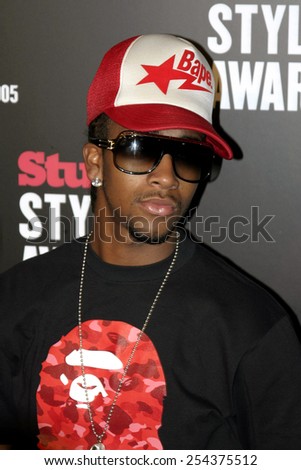 Omarion attends the 2005 Stuff Style Awards held at the Roosevelt Hotel in Hollywood, California on September 7, 2005.