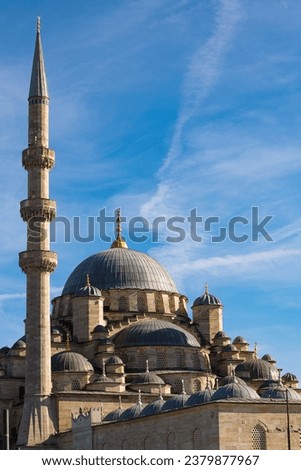 Similar – Foto Bild Yeni Cami am Goldenen Horn in Istanbul im Morgennebel