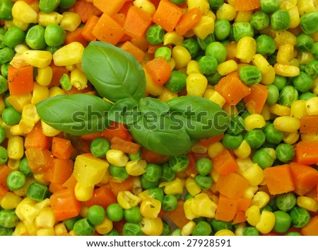 mixed vegetables carrot, pea and corn