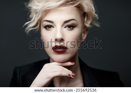 closeup portrait of a beautiful woman with beauty face and clean face skin