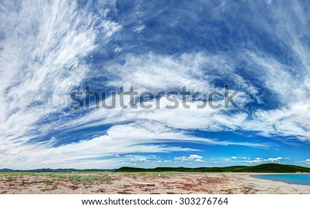 Awesome sky landscape on the sea - pasific ocean