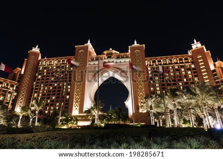 DUBAI, UAE-NOVEMBER 7: Night view Atlantis Hotel on November 7, 2013 in Dubai, UAE. The resort consists of two towers linked by a bridge, with a total of 1539 rooms.