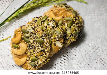 cookies with pumpkin seeds and sesame seeds