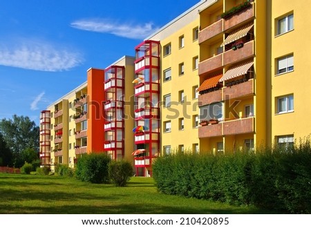 Grossraeschen apartment blocks