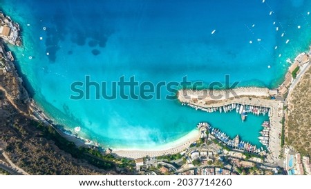 Kalkan gorgeous setting a beautiful cove, its stunning beaches, charming nature. Turkey Lycian Coast, Kalkan, Antalya, Turkey 商業照片 © 