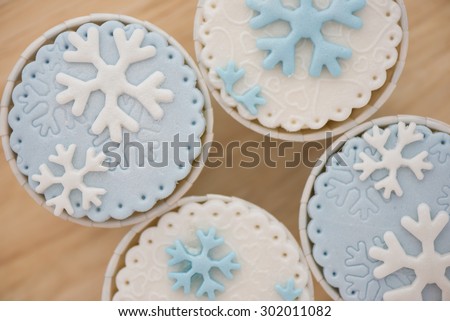 Winter Cup Cake