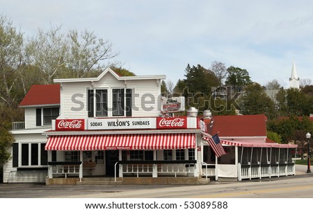 EPHRAIM, WI - MAY 8: Wilson\'s Restaurant & Ice Cream Parlor, a Door County Establishment since 1906, opens its doors for the summer season on May 8, 2010 in Ephraim, Wisconsin.