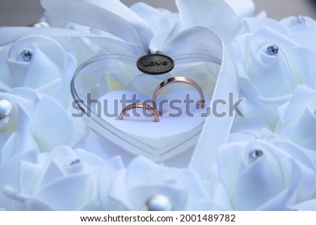 Wedding rings symbol love family. High quality photo. Selective focus Foto stock © 