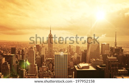 beautiful view of Manhattan skyline at sunset
